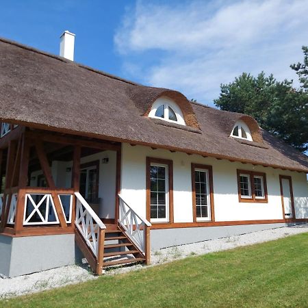 Greyowka Dom Kryty Strzecha W Gardna Park Villa Czysta Exteriör bild